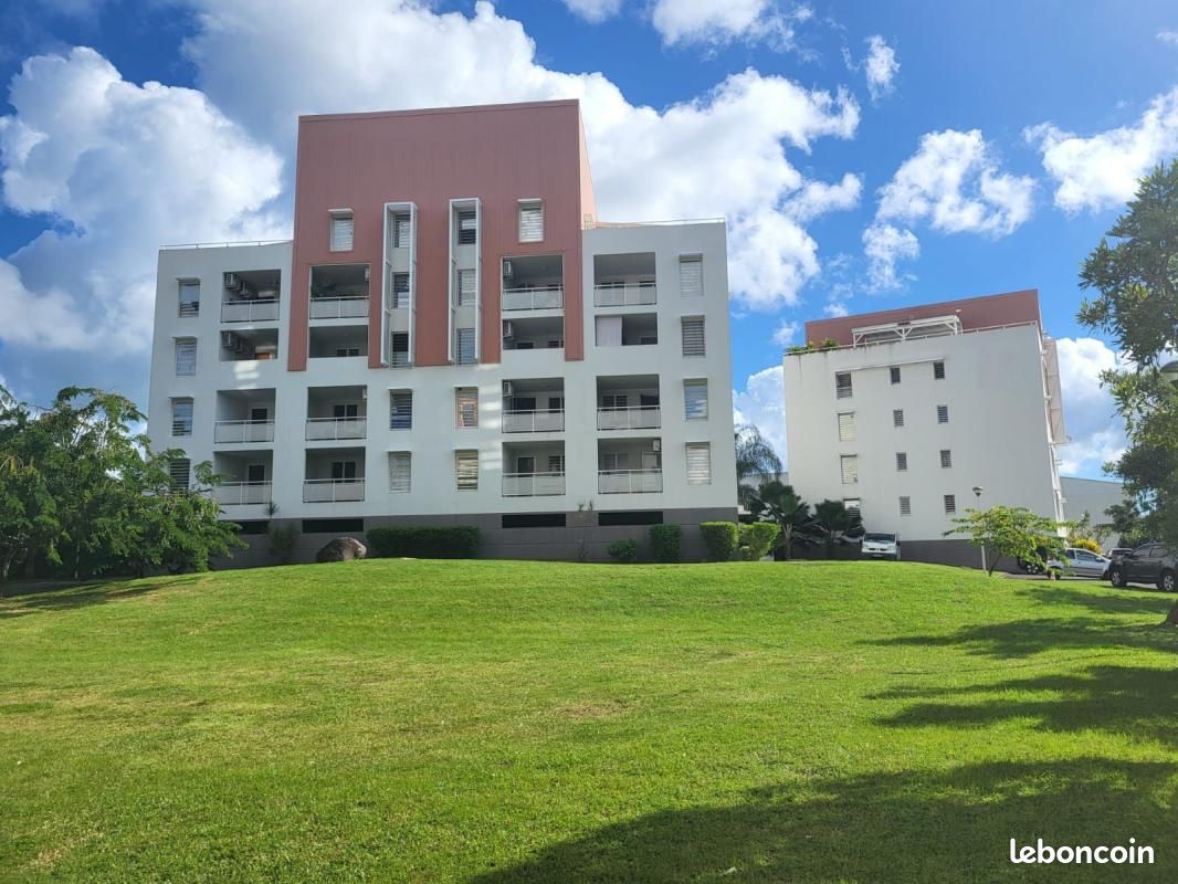 Appartement 4 pièces 110 m² · à Fort-de-France · 110 m² · 280 000 €