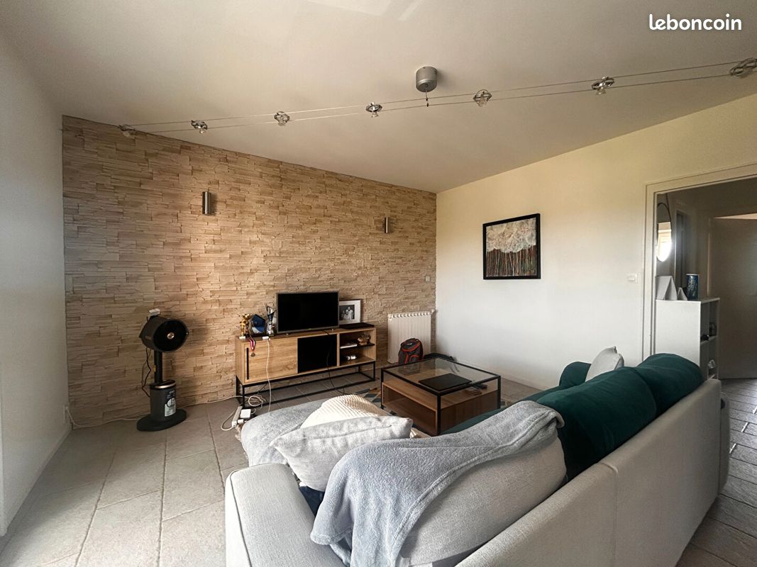 Appartement 3 pièces 75 m² · à Bergerac · 75 m² · 700 €/mois