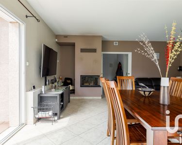 Maison 750 000 € - 199 m²
