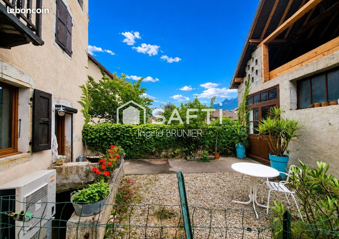 Maison 5 pièces 120 m² · à Yenne · 120 m² · 230 000 €