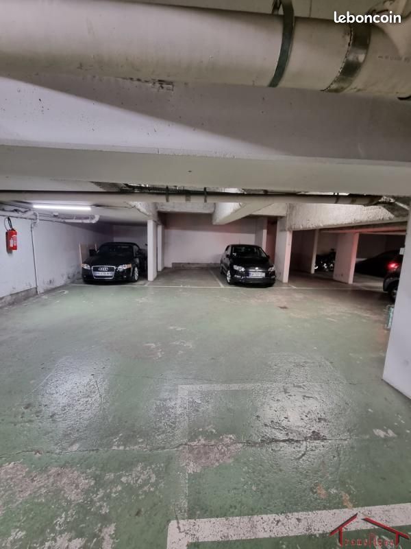 Parking 7 m² · à Paris · 7 m² · 238 €