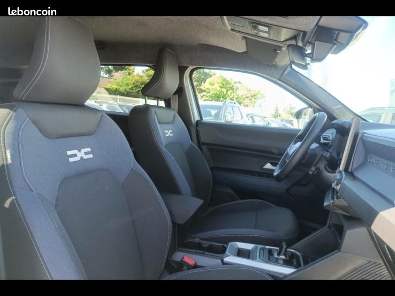 Dacia Duster hybrid 140ch Journey (image 10)