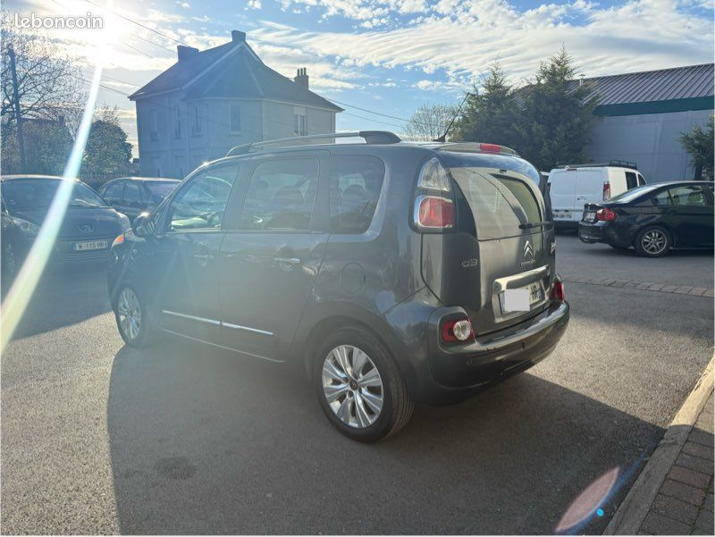 Citroën C3 Picasso 1.6 e HDI 93 ch Boîte Auto Exclusive (image 2)