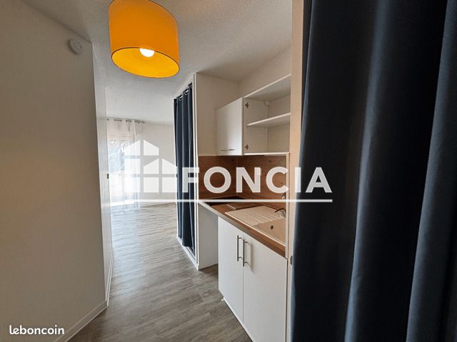 Appartement 1 pièce 28 m² · à Agen · 28 m² · 500 €