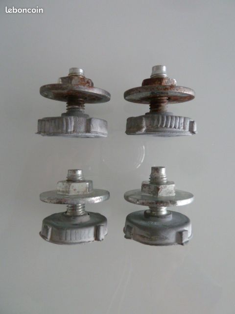 Jeu de 4 pieds de lave-linge (image 1)