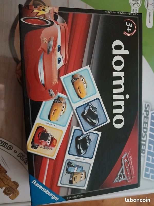 Domino cars (image 1)