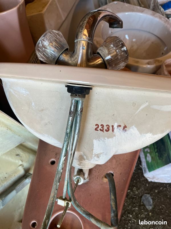 Lavabo (image 2)