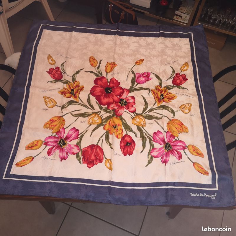 Grand Foulard Carré En Soie Nicole De Beauvoir Paris - 85x85 Cm Vert