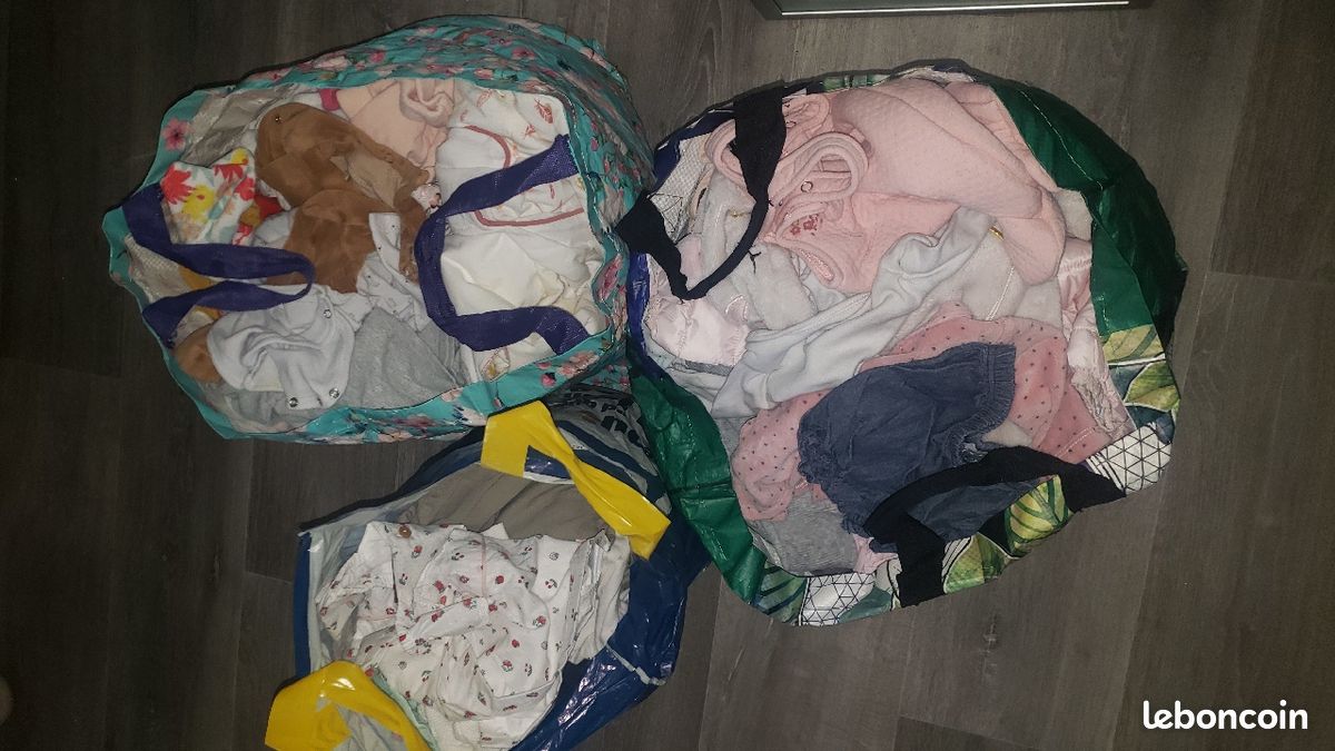Vêtements bébé fille (image 1)
