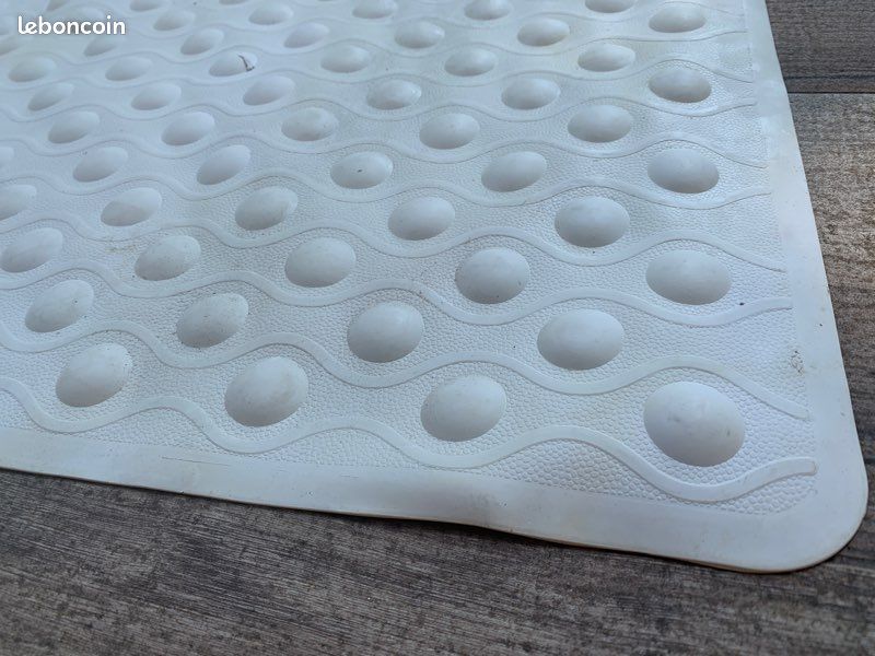 Tapis de Bain Anti-dérapant avec ventouses, Lavable en Machine, pour Enfants, Personnes âgées (Blanc, Rectangulaire 82 x 37 cm) (image 2)