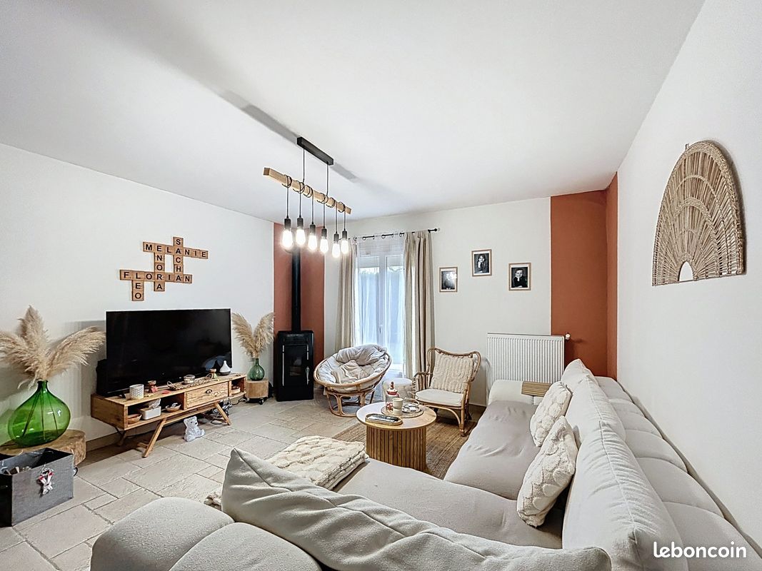 Maison 6 pièces 122 m² · à Pont-du-Casse · 122 m² · 225 000 €