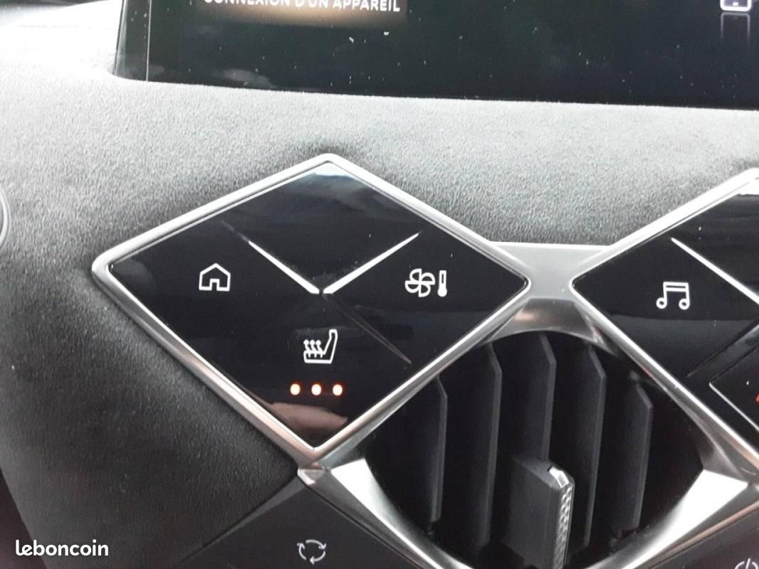 DS 3 Hybride 145 e-DCT6 - Edition France (image 24)