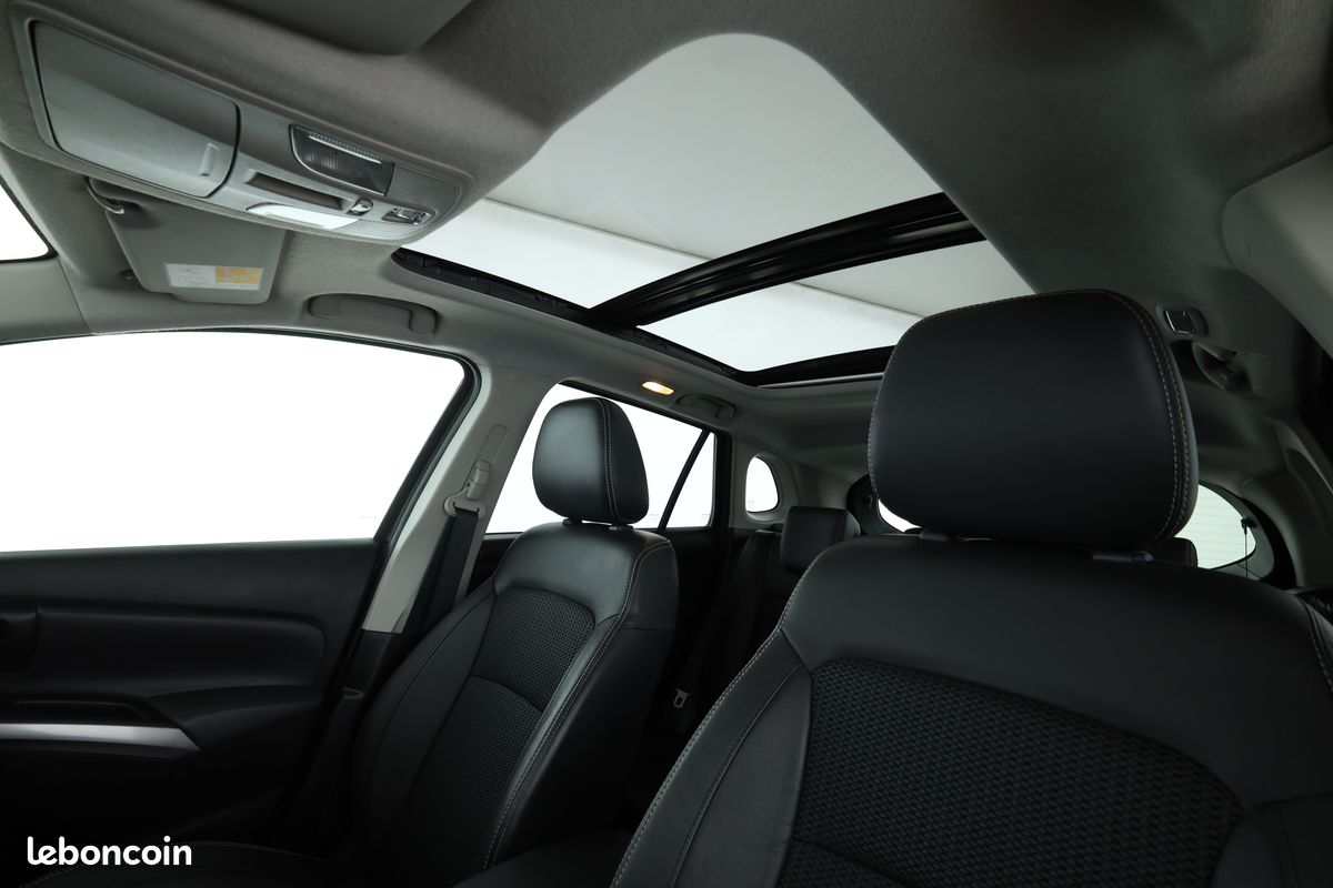 Suzuki S-Cross 1.5 DualJet Hybrid Style AllGrip Auto 116 ch (image 30)