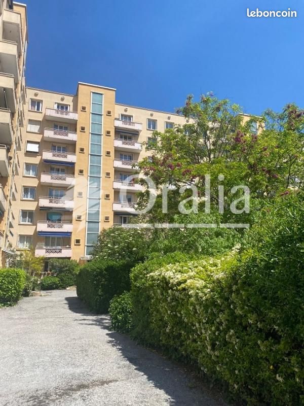 Appartement 4 pièces 74 m² · à Montpellier · 74 m² · 1 010 €