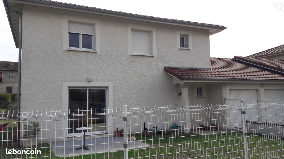 Maison 5 pièces 121 m² · à La Verpillière · 121 m² · 1 158 €/mois