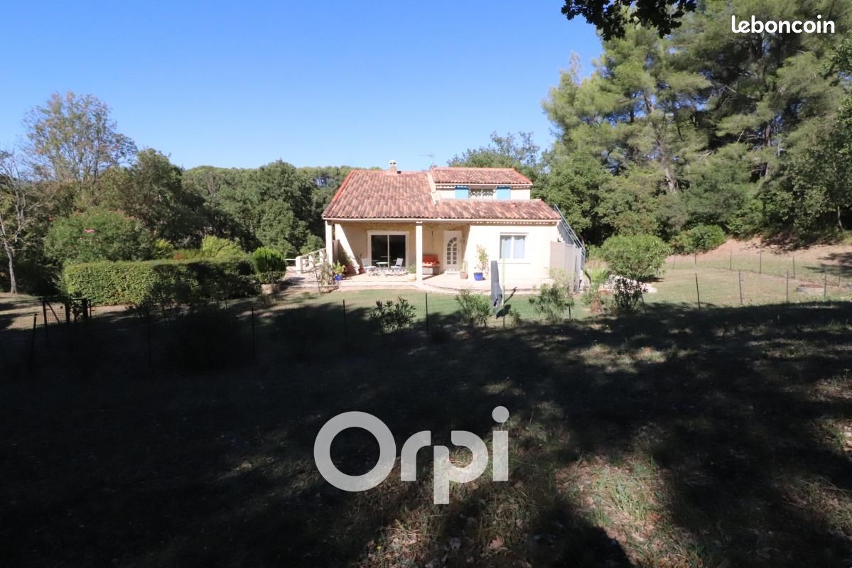 Maison 5 pièces 140 m² · à Roquevaire · 140 m² · 590 000 €
