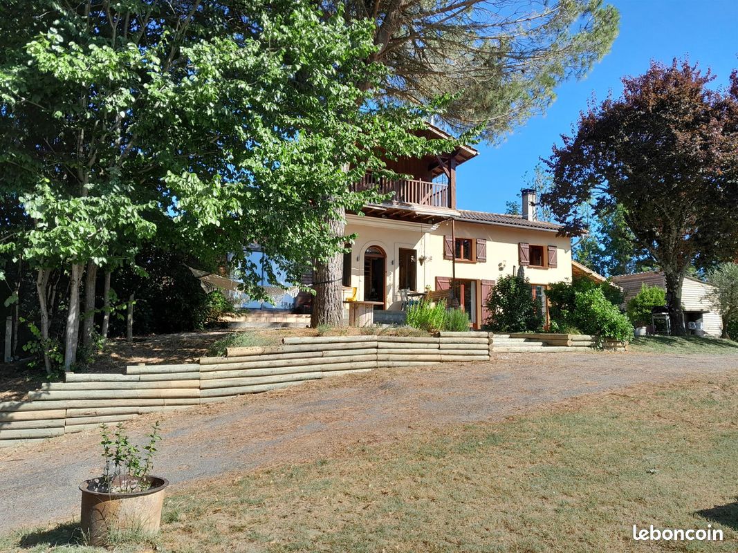 Maison 6 pièces 155 m² · à Moissac · 155 m² · 392 000 €