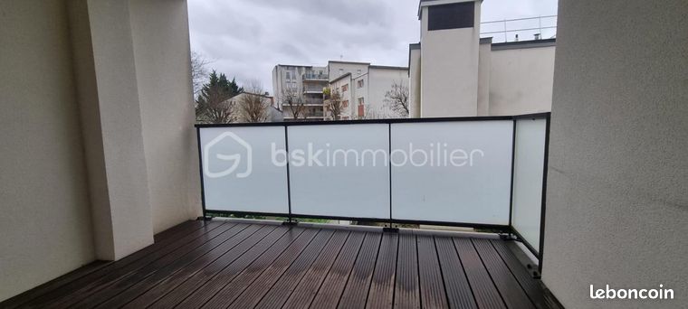 https://img.leboncoin.fr/api/v1/lbcpb1/images/f7/05/e9/f705e9fb2de0f39f182cfb76b541389834e2403d.jpg?rule=ad-image