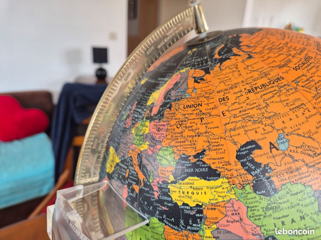 Globe Terrestre Lumineux Grange-Batelière 1972 Vintage Ancien