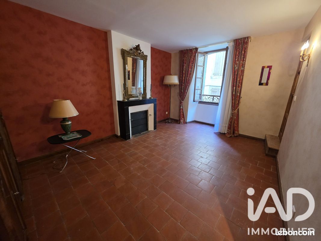 Immeuble 240 m² · à Alzon · 240 m² · 55 000 €