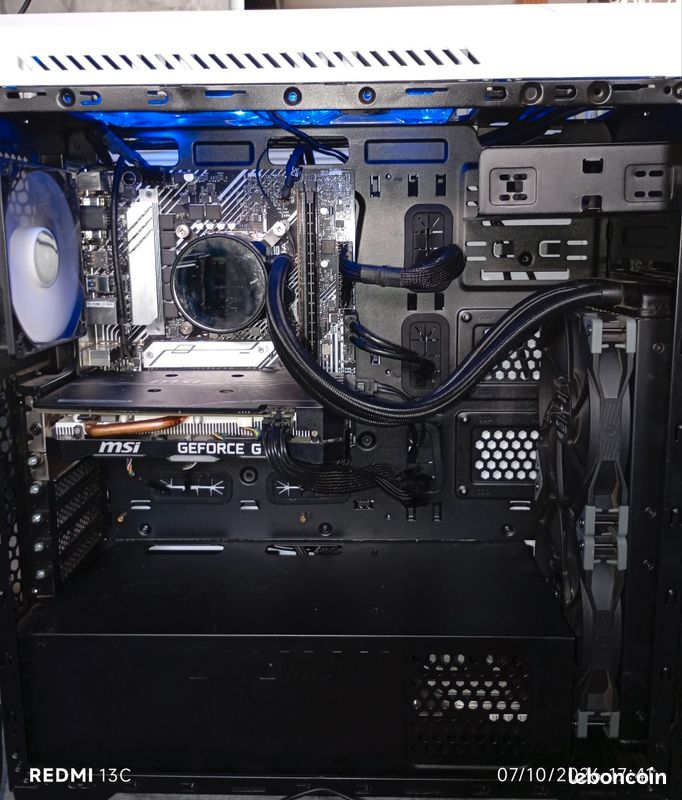 PC Gamer i5-10400 + GTX 1660 SUPER 6Go + 16Go DDR4 3200 + NVMe 256Go + SSD 120Go + HDD 1To + Watercooling (image 1)