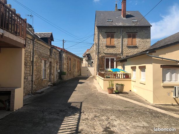 Immeuble 568 m² BRANCOURT EN LAONNOIS