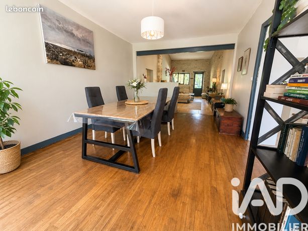Maison 6 pièces 181 m²