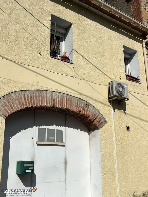 Maison 6 pièces 125 m² · à Villemolaque · 125 m² · 142 000 €