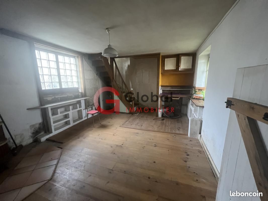 Maison 4 pièces 115 m² - Gond-Pontouvre 16160 (image principale 4)