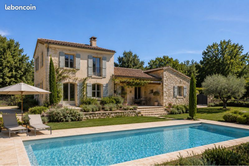 Maison 6 pièces 202 m² · à Champcevinel · 202 m² · 428 000 €