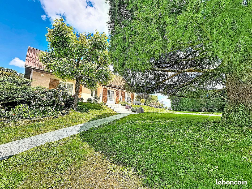 Maison 7 pièces 190 m² · à Saint-Chef · 190 m² · 399 000 €