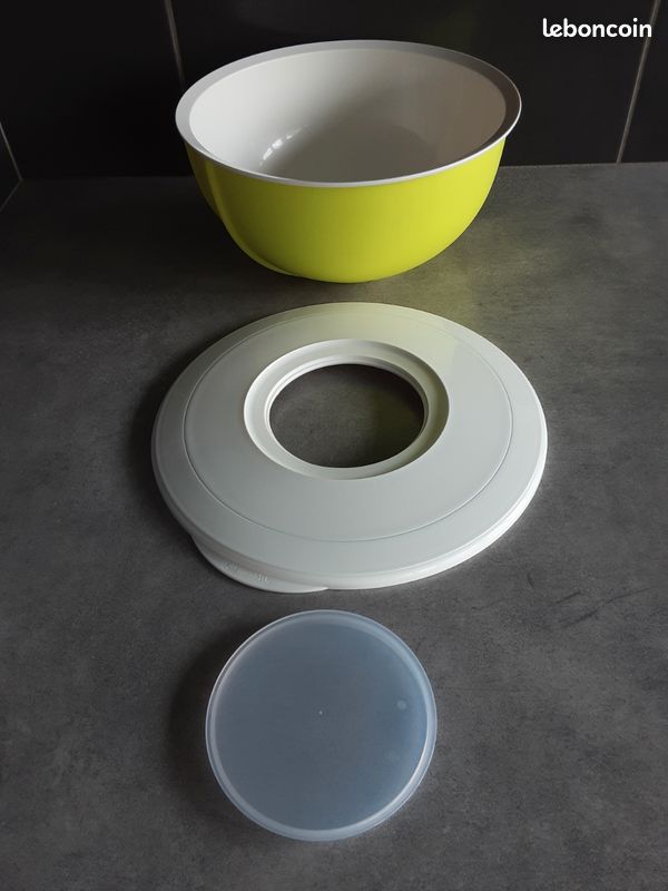 TUPPERWARE BOL BATTEUR 1,5 litre PATISSERIE + COLLERETTE avec couvercle
