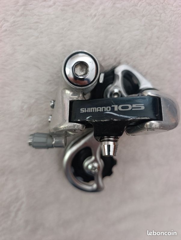 Dérailleur Arrière Shimano 105 Vintage – Occasion, Bon état