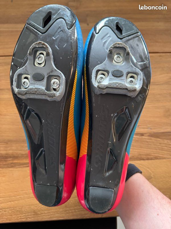 Examen des chaussures de route Specialized S-Works Torch