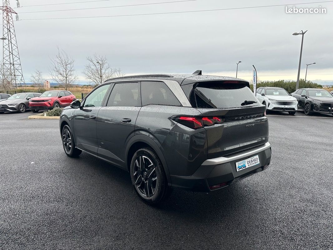 Peugeot 5008 HYBRID 145CH GT E-DCS6 (image 7)