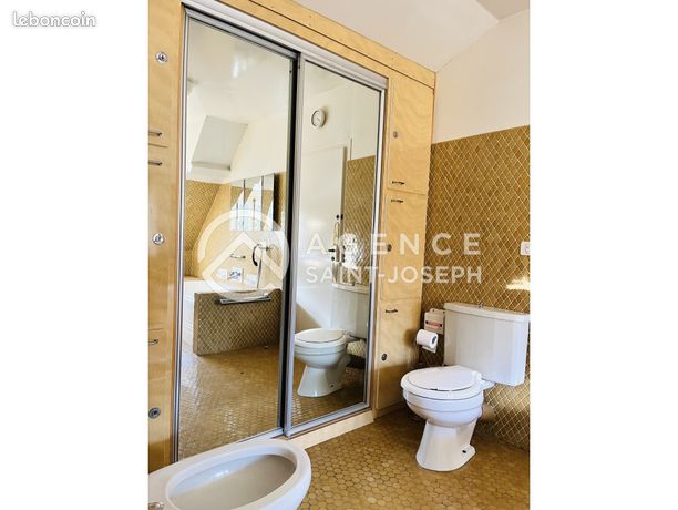 https://img.leboncoin.fr/api/v1/lbcpb1/images/f7/13/91/f71391630f21dfec2d1314646133095731014ebb.jpg?rule=ad-image