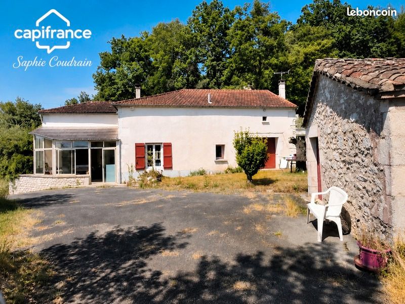 Maison 3 pièces 95 m² · à Montaigu-de-Quercy · 95 m² · 143 000 €