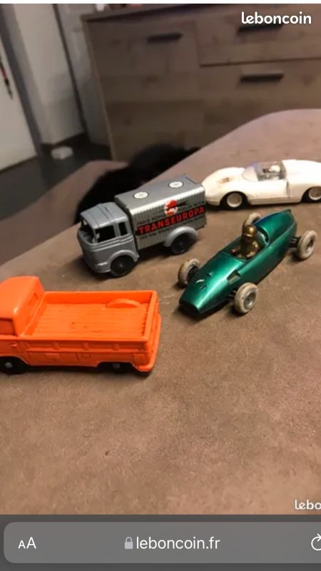 Voitures miniatures anciennes (image 3)