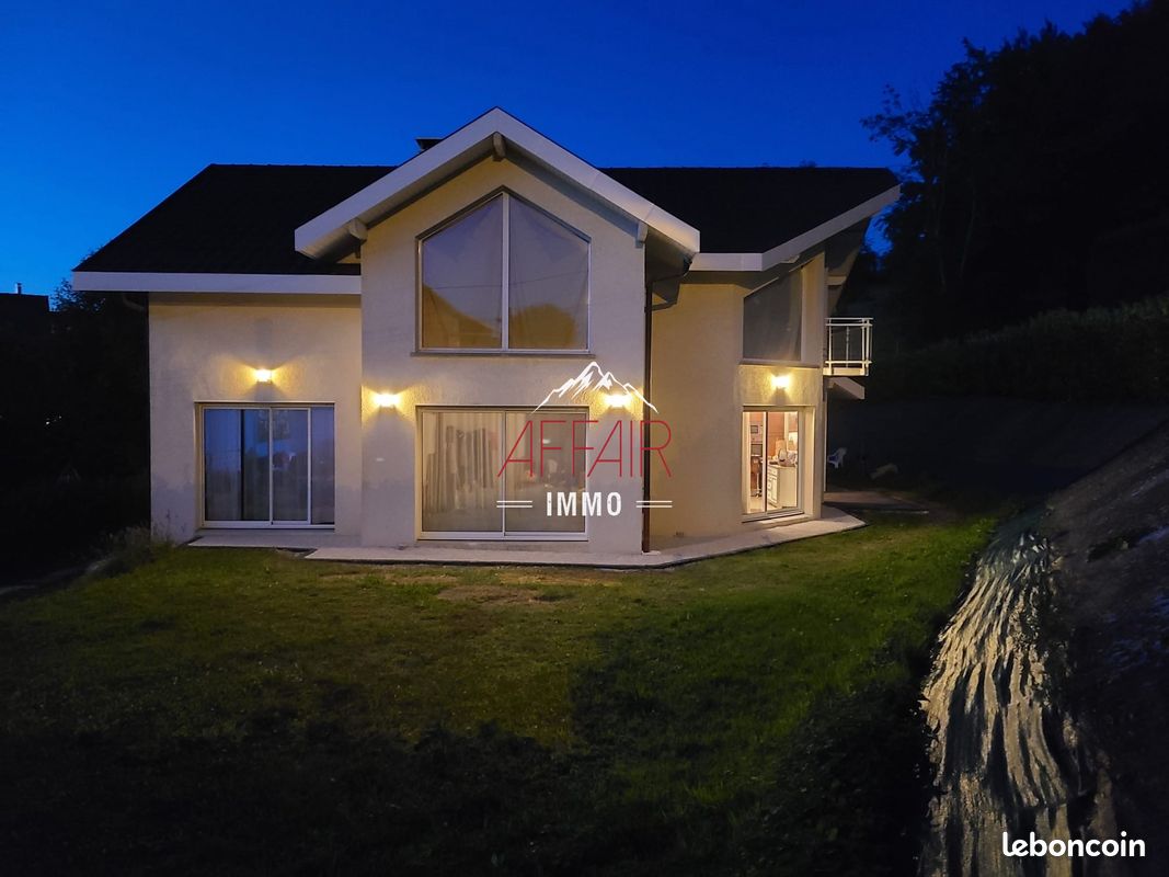 Maison 7 pièces 155 m² · à Beaumont · 155 m² · 885 000 €