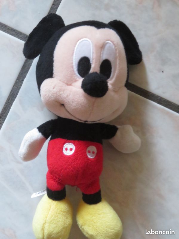 Petite peluche mickey (image 1)