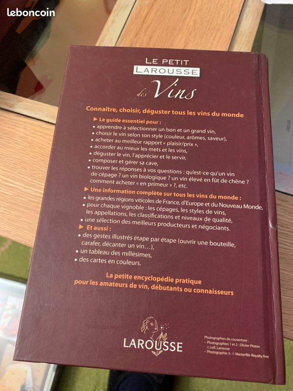 Livre Le Petit Larousse des Vins (image 3)