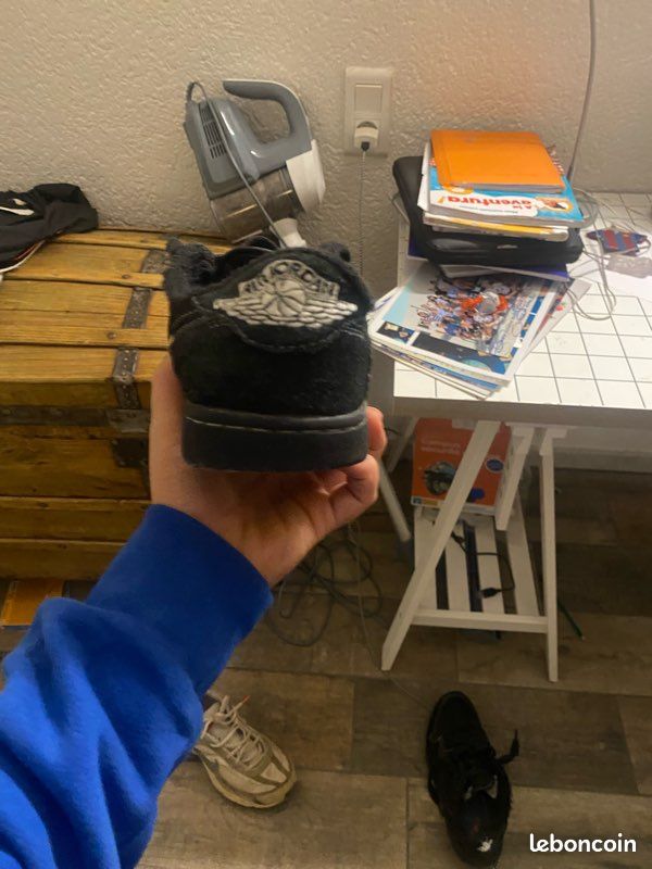 Jordan Travis (image 2)
