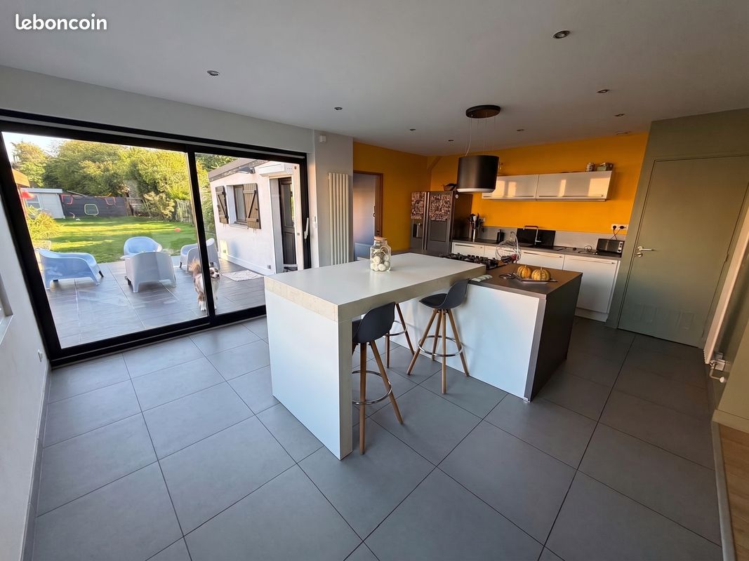 Maison 5 pièces 160 m² · à Douvrin · 160 m² · 275 000 €