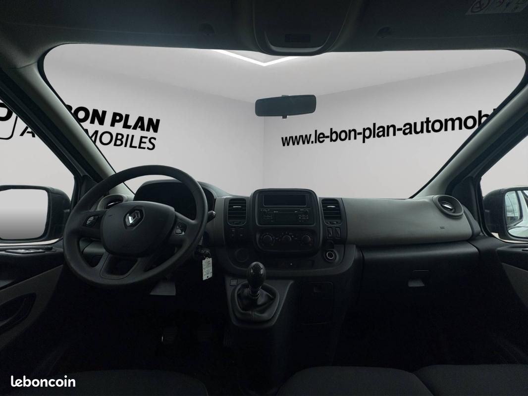Renault Trafic III 1.6 dCi 125 Energy L1 Life 9PL (image 15)