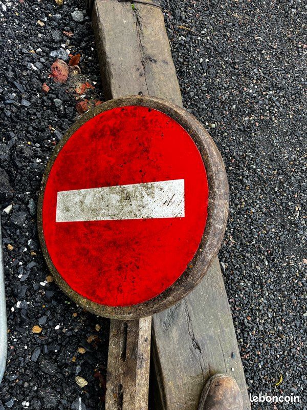 20 PANNEAUX DE SIGNALISATION 1/43 plastique ancien 1960 clef minialux