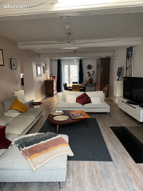 Maison 6 pièces 182 m² · à Vernaison · 182 m² · 500 000 €