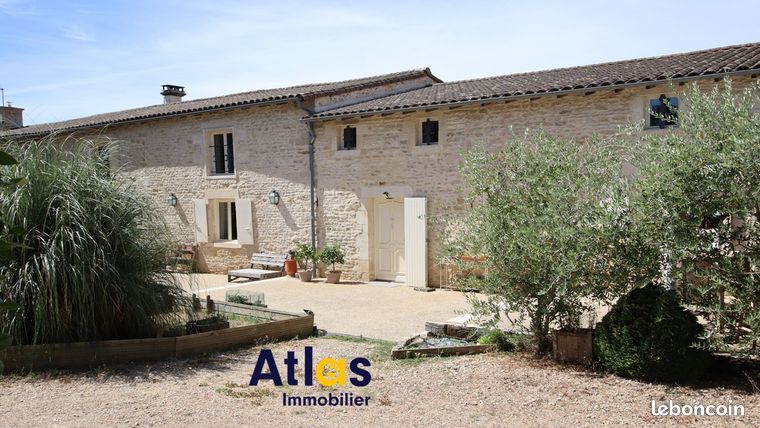 Propriété 7 pièces 350 m²