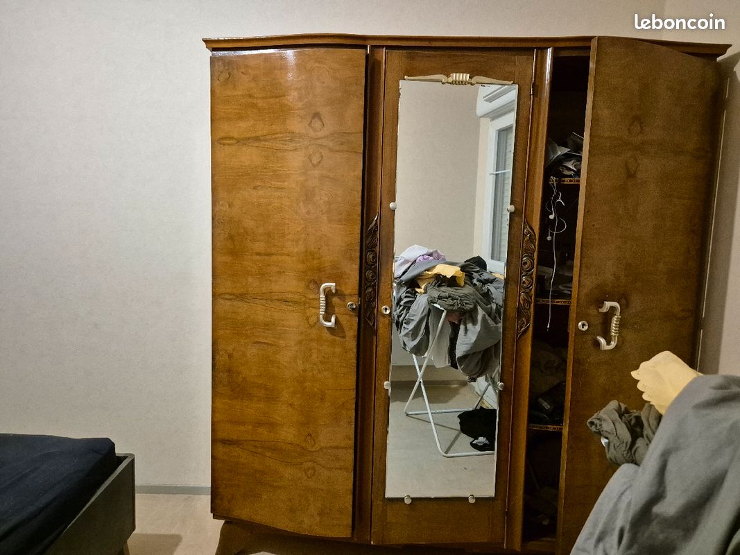 Donne armoire (image 1)