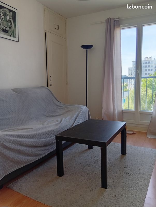 Appartement 2 pièces 37 m² · à Blois · 37 m² · 440 €