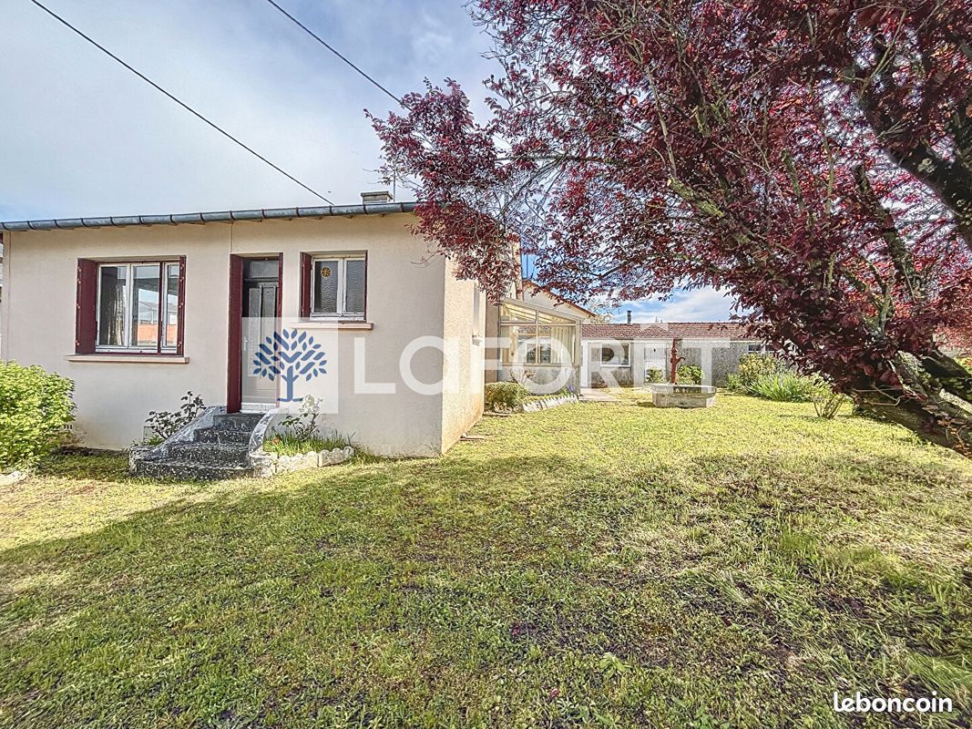 Maison 6 pièces 93 m² - Thouars 79100 (image principale 6)